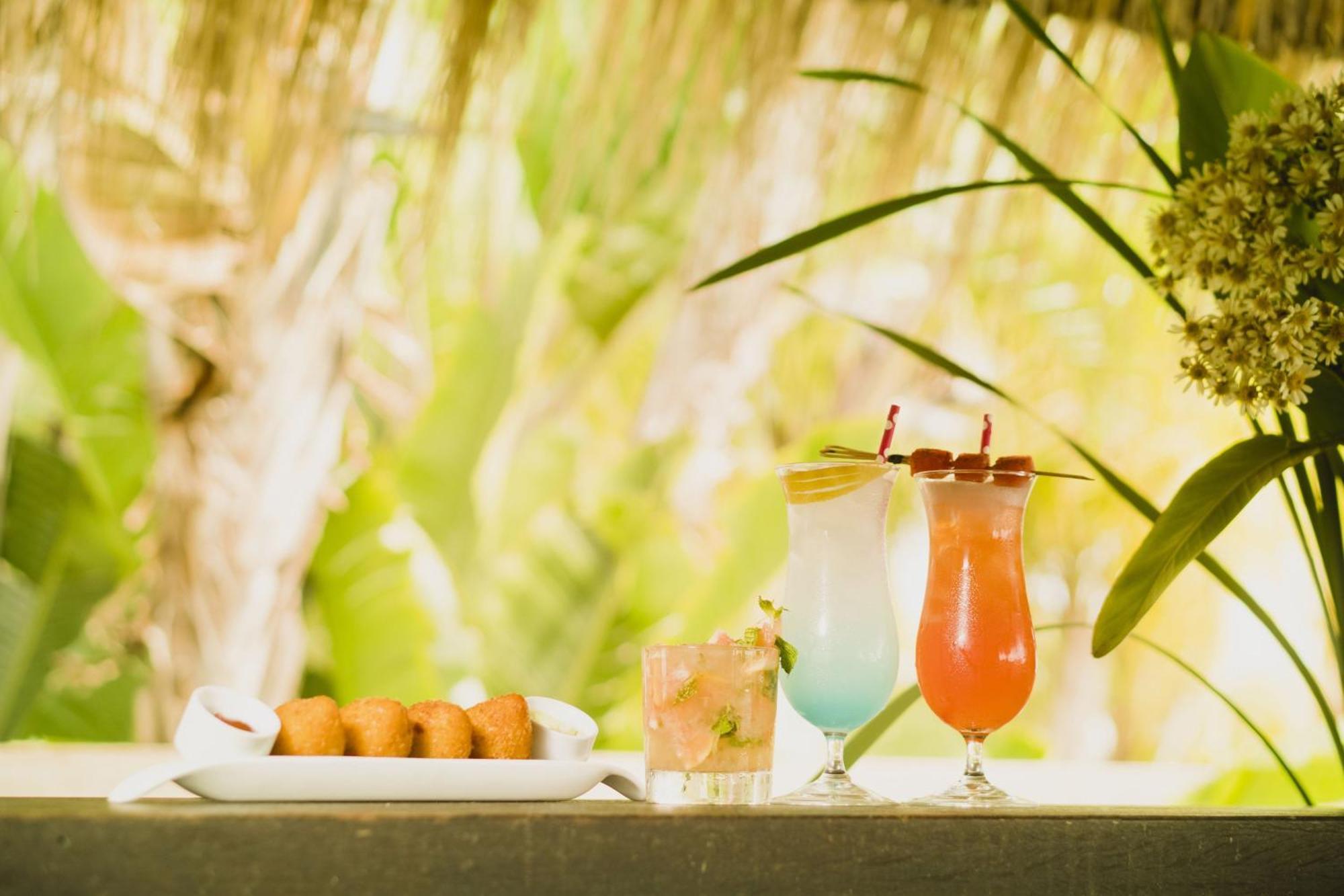 Sheraton Colonia Golf&Spa Resort Colonia del Sacramento Zewnętrze zdjęcie Cocktails