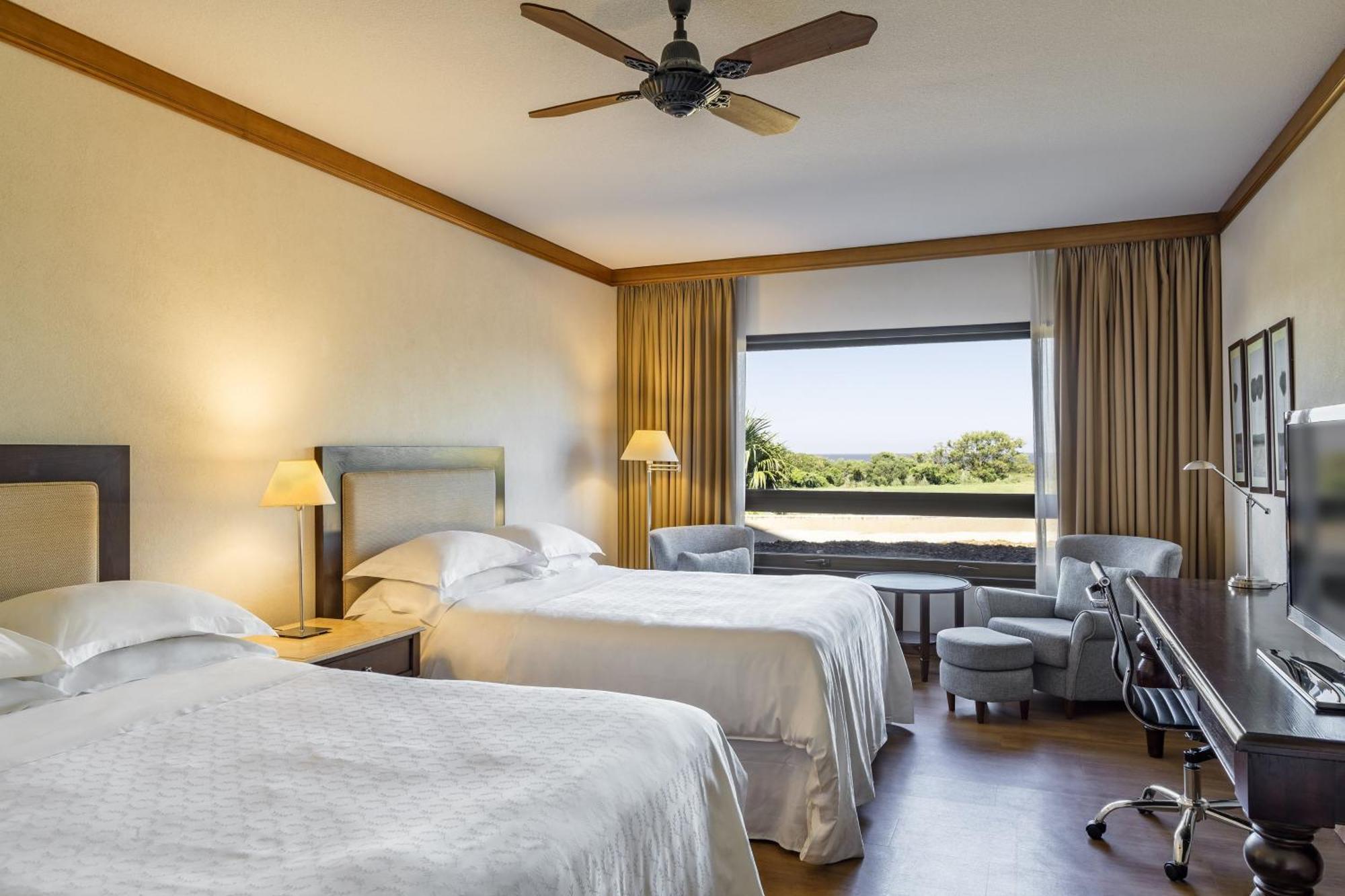 Sheraton Colonia Golf&Spa Resort Colonia del Sacramento Zewnętrze zdjęcie A room at the hotel