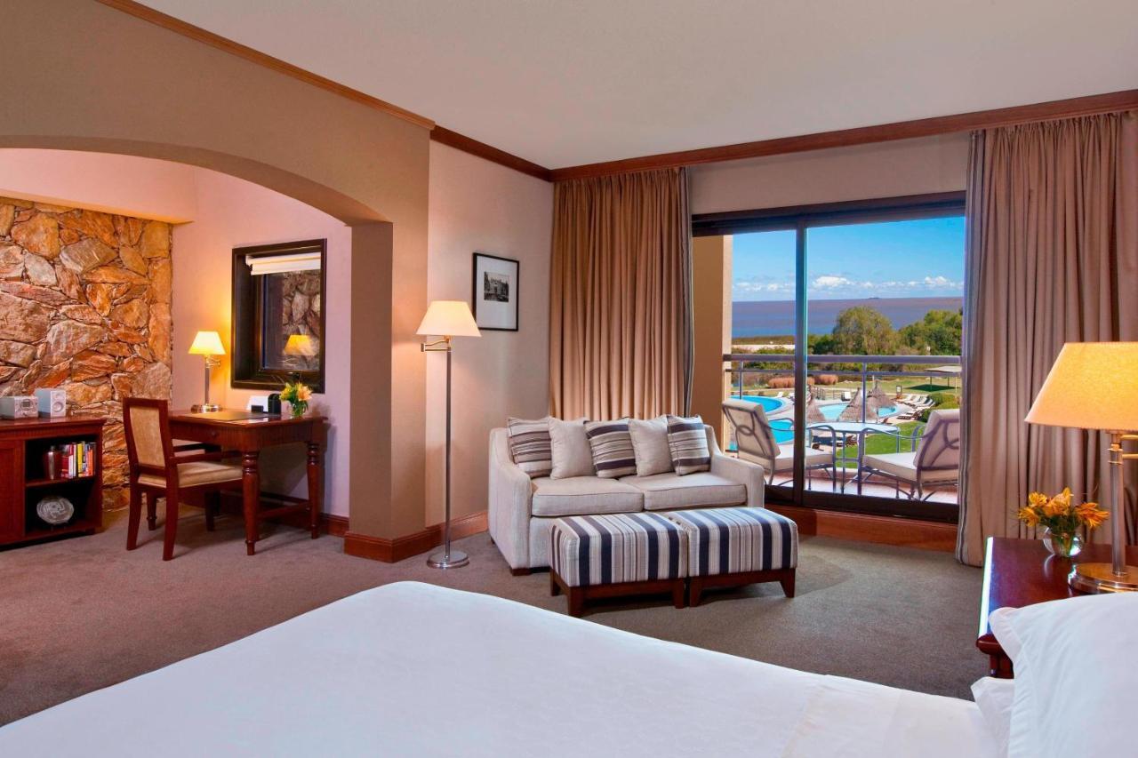 Sheraton Colonia Golf&Spa Resort Colonia del Sacramento Zewnętrze zdjęcie A room at the Sheraton Vistana Resort